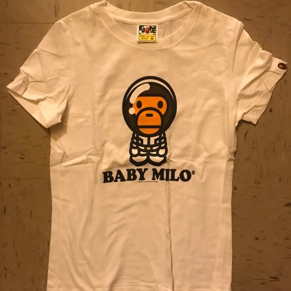 BABY MILO TEE SIZE XS LADIES